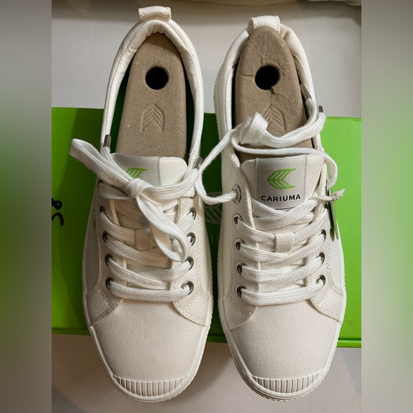 NIB Cariuma Off White Canvas OCA Low Size 6.5 Women’s - Picture 14 of 15